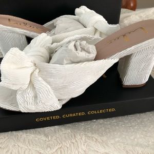 Lulus Dorothea Bow Heels in Ivory. Brand New.